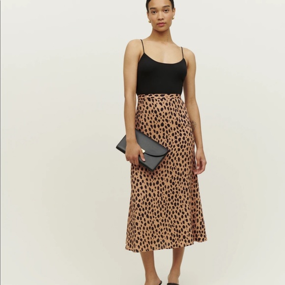 Reformation Bea Skirt Bobcat - Picture 3 of 5